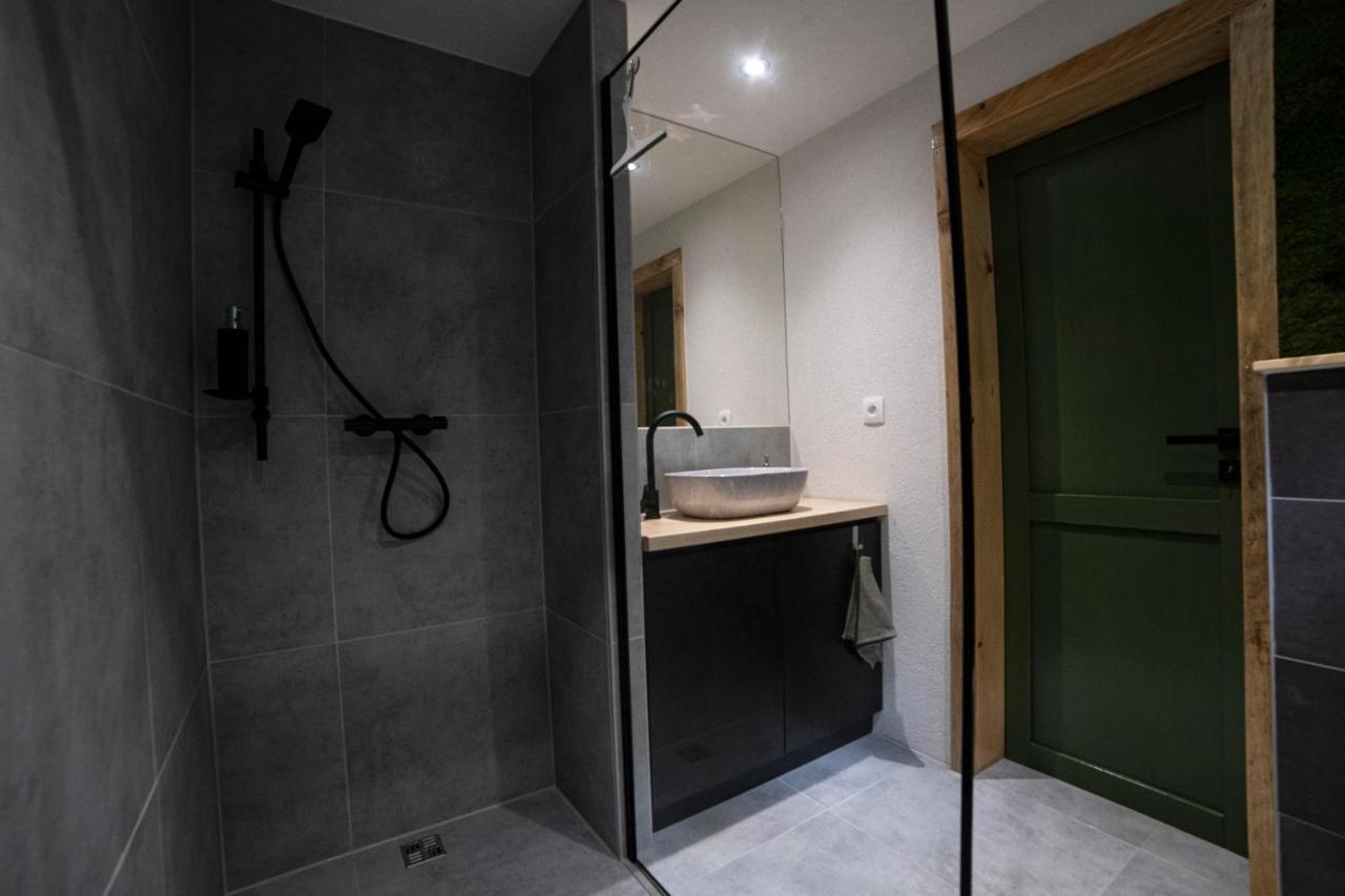 Вилла Panorama / Tinyhouse Podbrezova Экстерьер фото